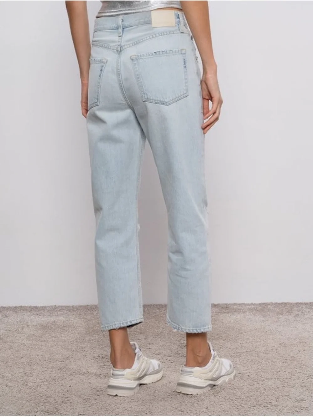 Citizens of humanity Dahlia blue jeans with logo patch Size 30 light wash